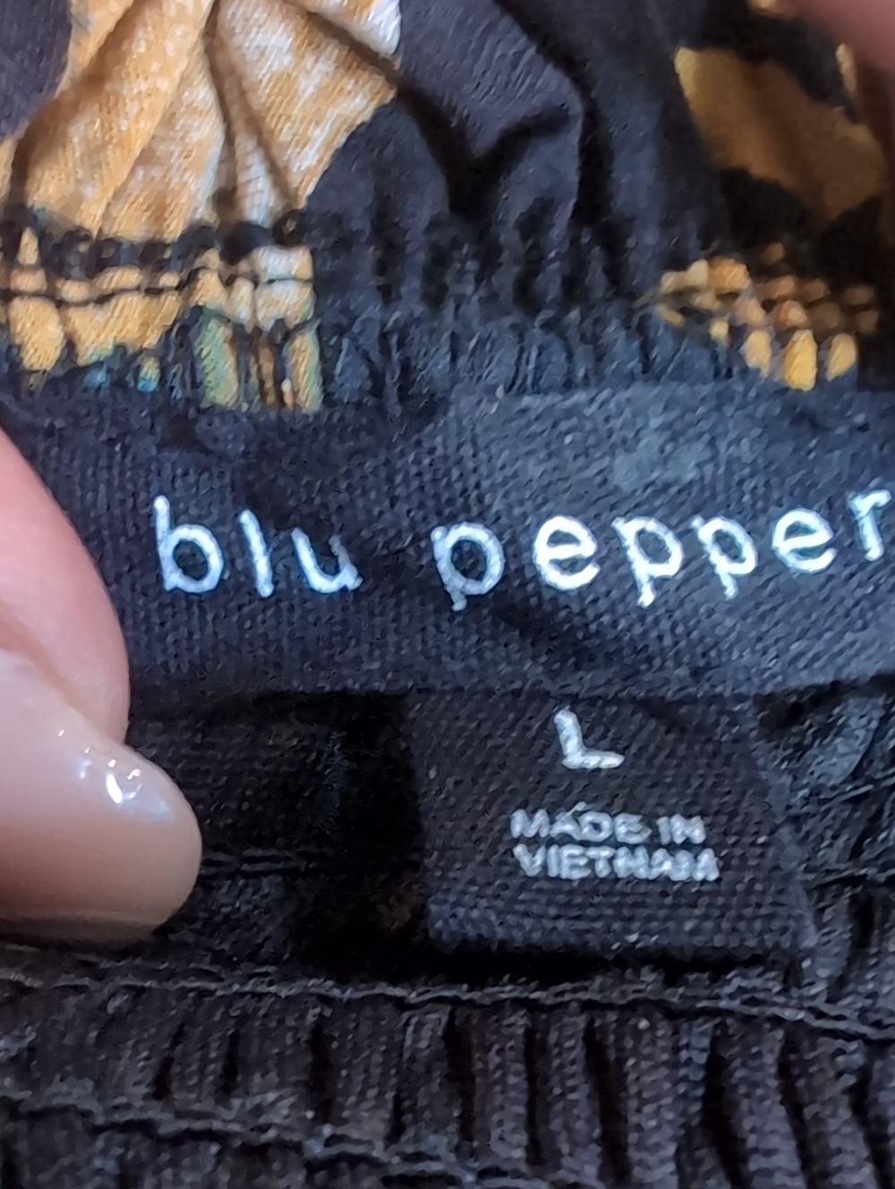 Blu Pepper Black Fruit-Print Tiered Midi Dress...Size Large - Picture 8 of 10